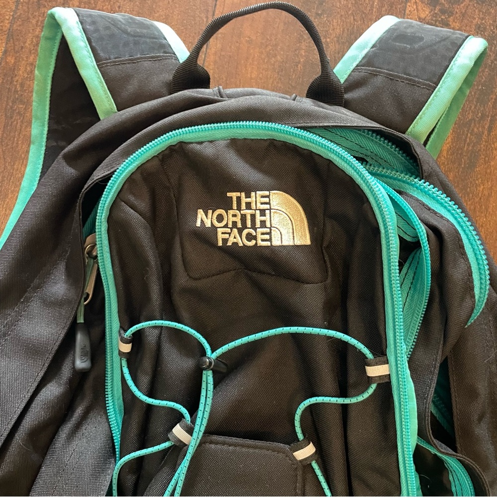 North face Backpack - Picture 5 of 8